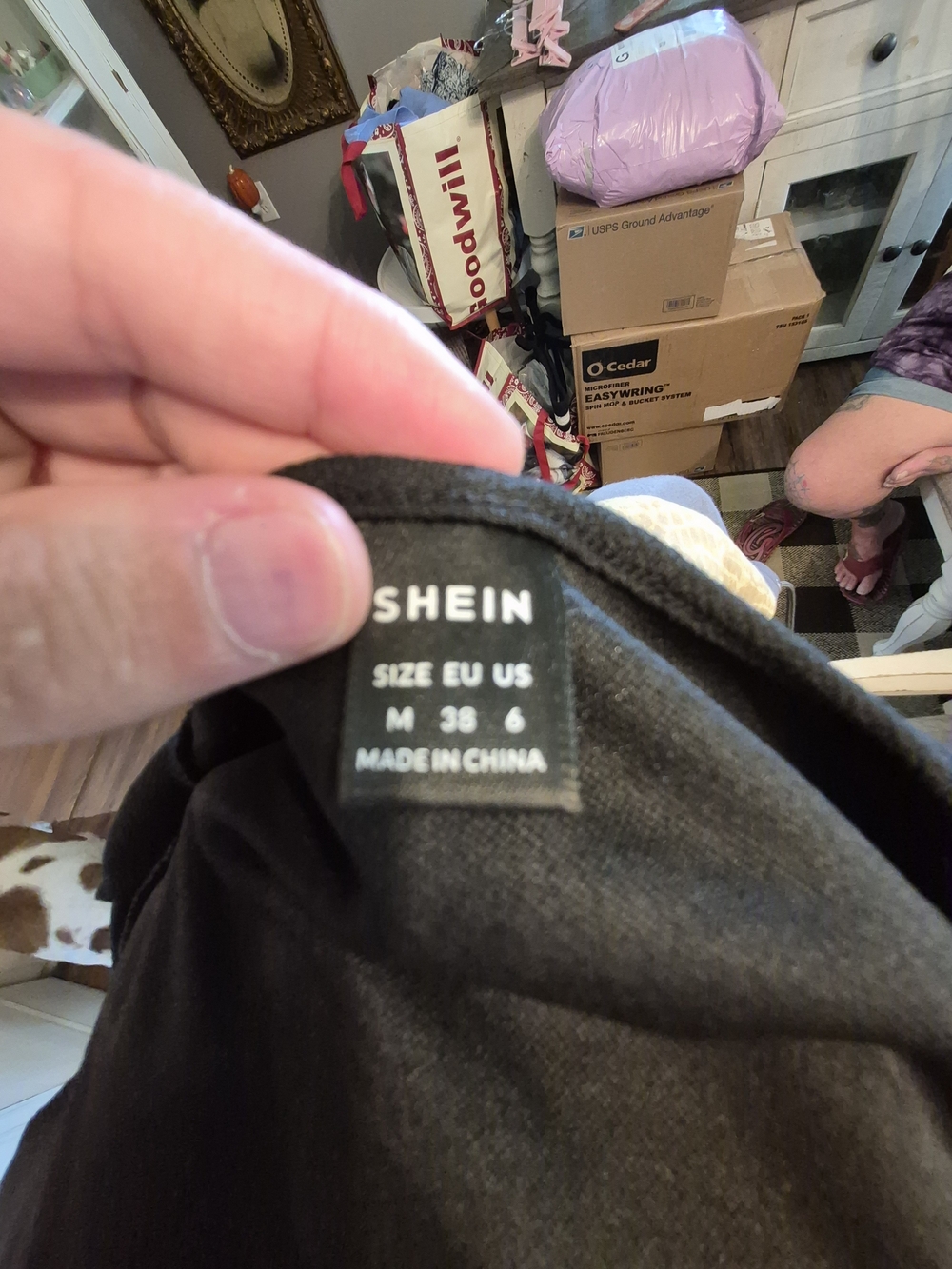 SHEIN brand cropped jacket featuring black fabric adorned with pearl bead embell - Picture 7 of 7